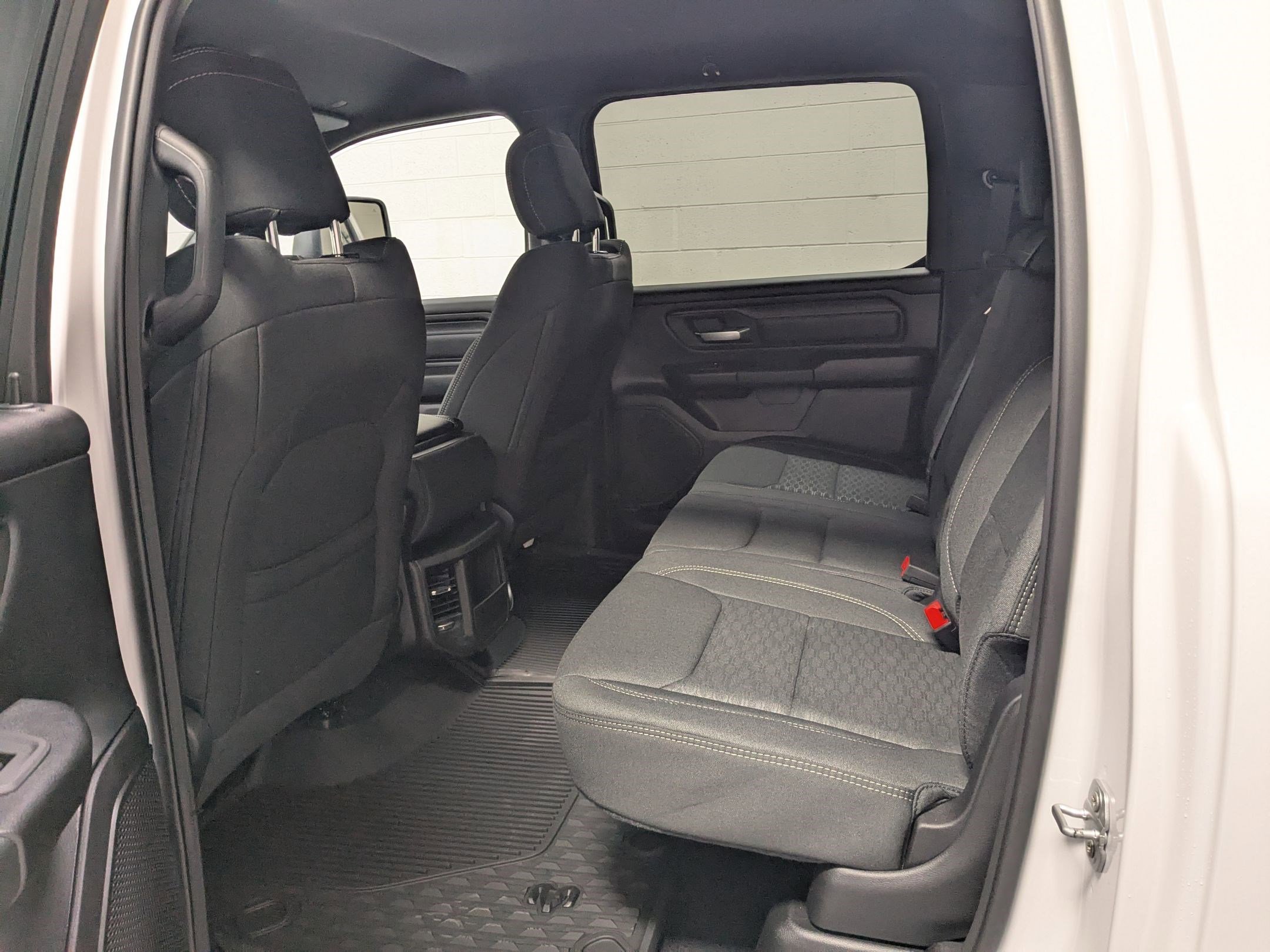 2025 Ram 1500 Tradesman photo 13