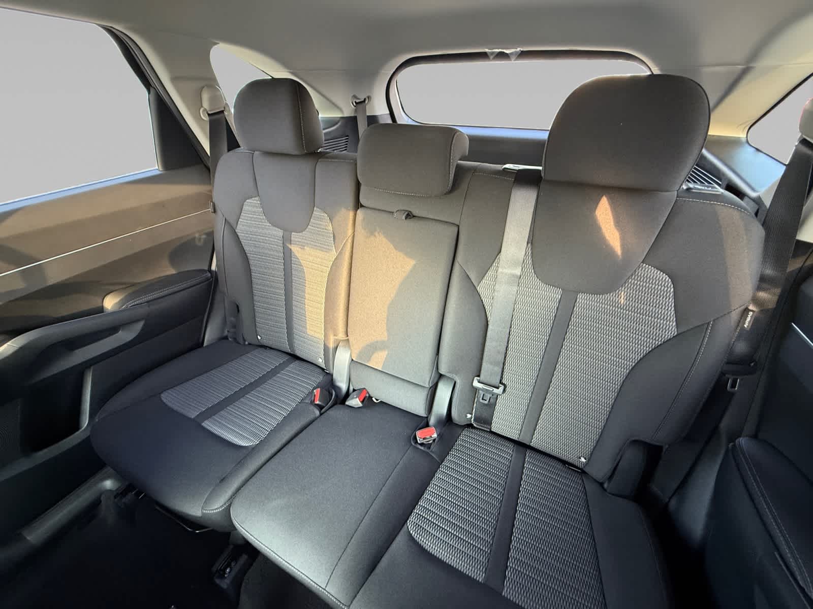 2026 Kia Sorento LX photo 13