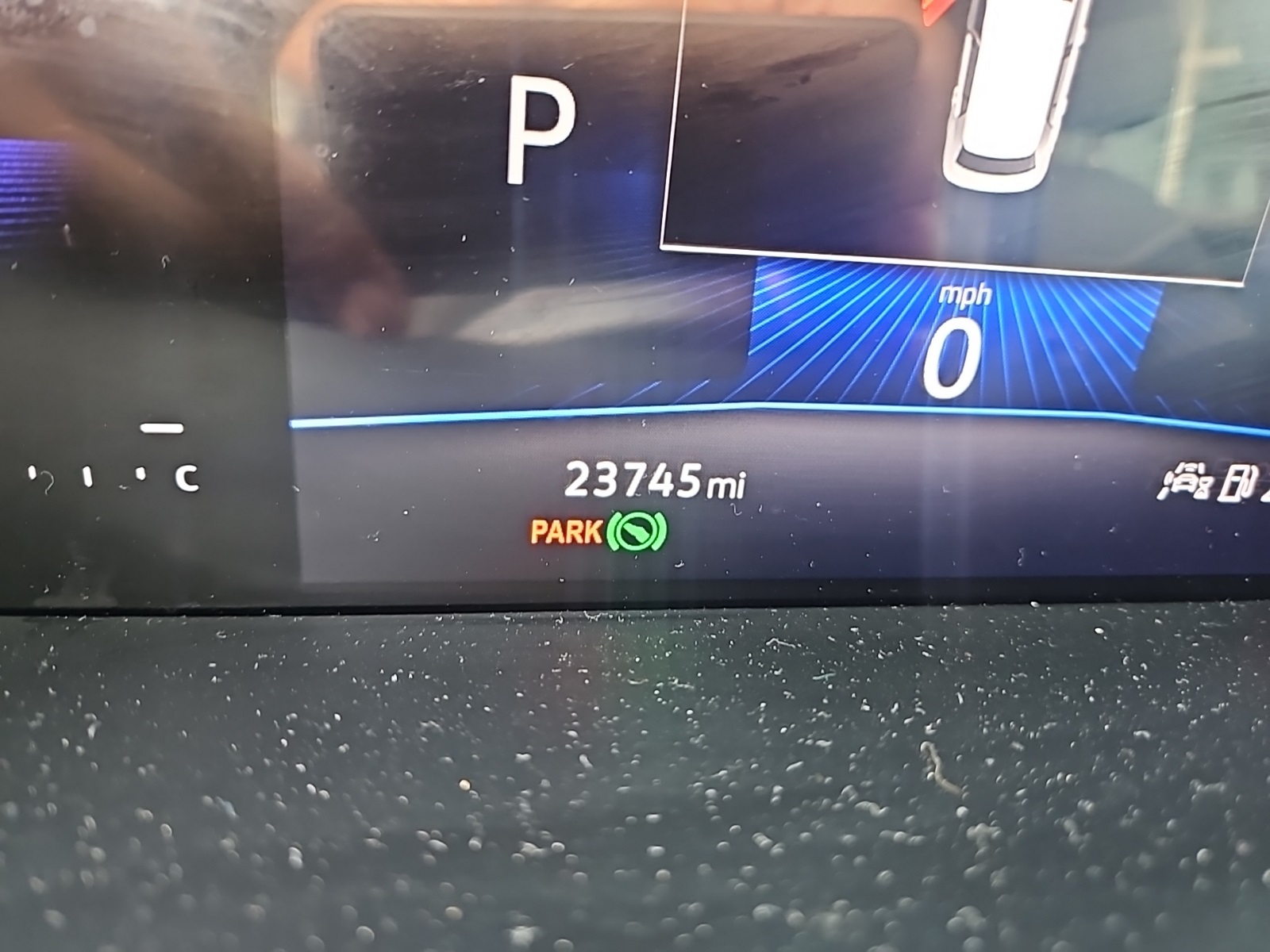 2024 Volkswagen Taos SE photo 3