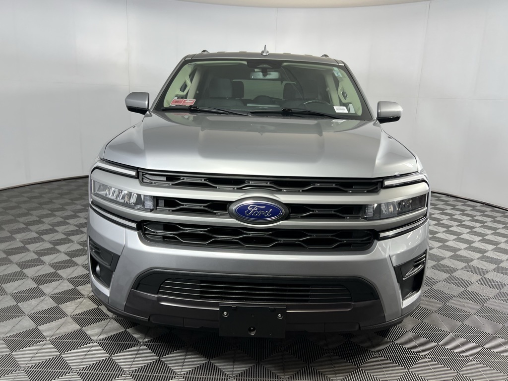 2024 Ford Expedition XLT photo 8