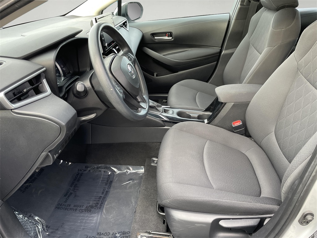 2021 Toyota Corolla LE photo 12