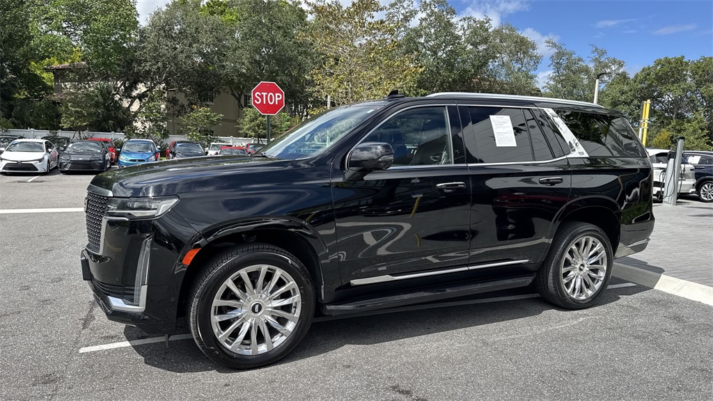 2023 Cadillac Escalade Premium Luxury photo 9