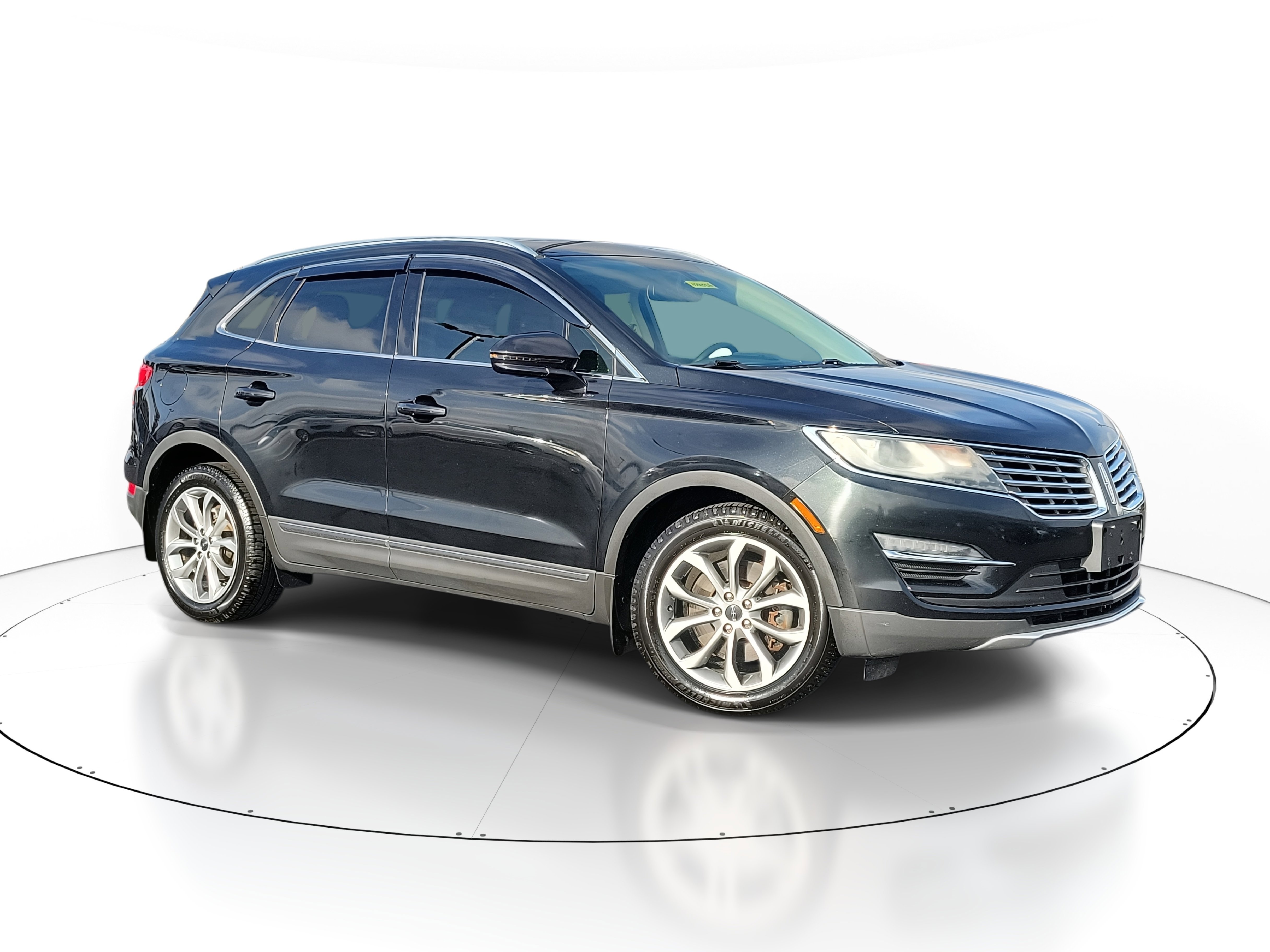 2015 Lincoln MKC Base's photo