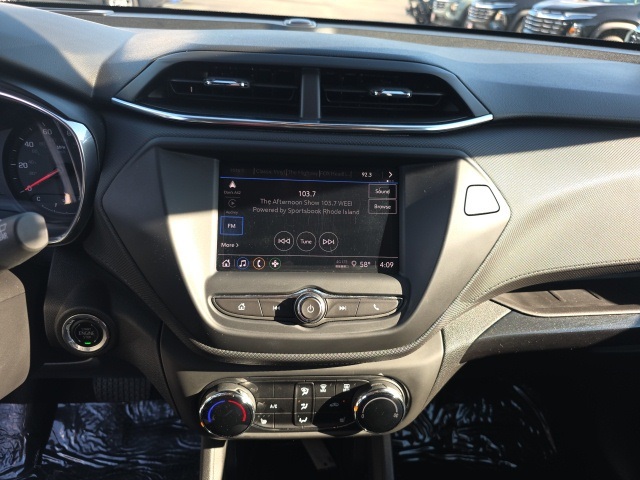2023 Chevrolet Trailblazer LT photo 18
