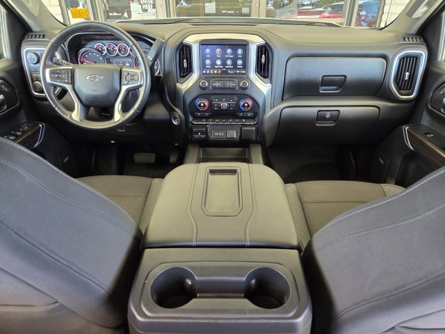 2021 Chevrolet Silverado 1500 RST photo 16