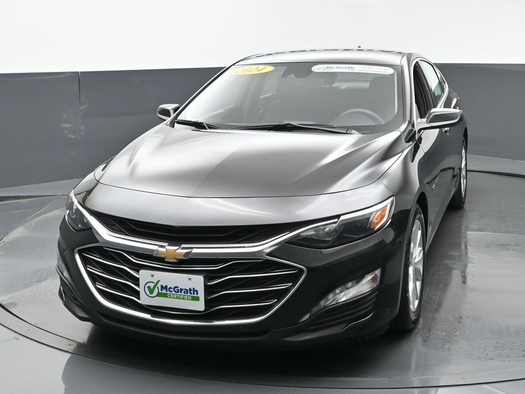 2024 Chevrolet Malibu 1LT photo 3