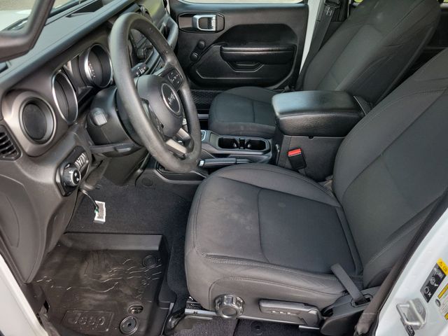 2021 Jeep Gladiator Sport photo 4