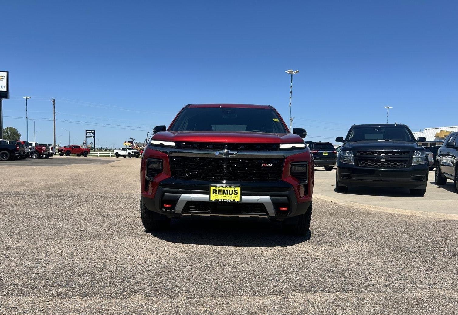 2026 Chevrolet Traverse Z71 photo 2