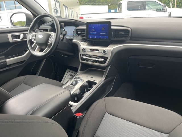 2022 Ford Explorer XLT photo 14
