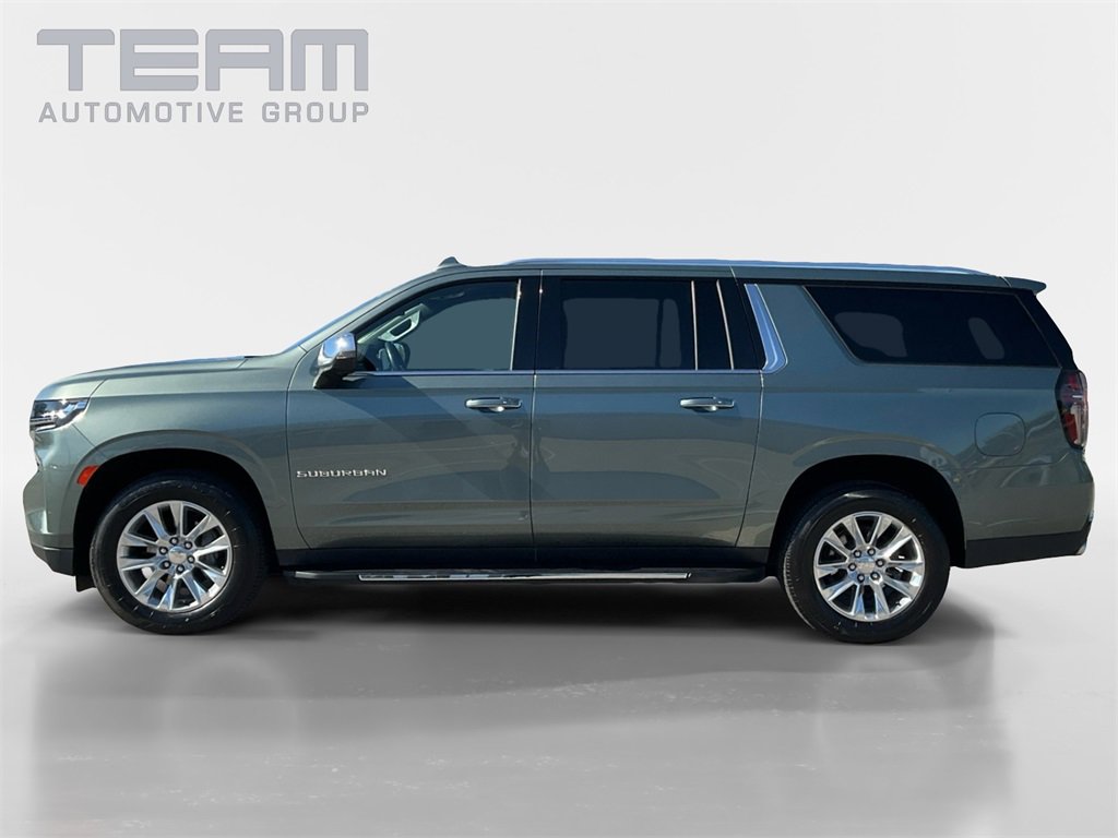 2023 Chevrolet Suburban Premier photo 4