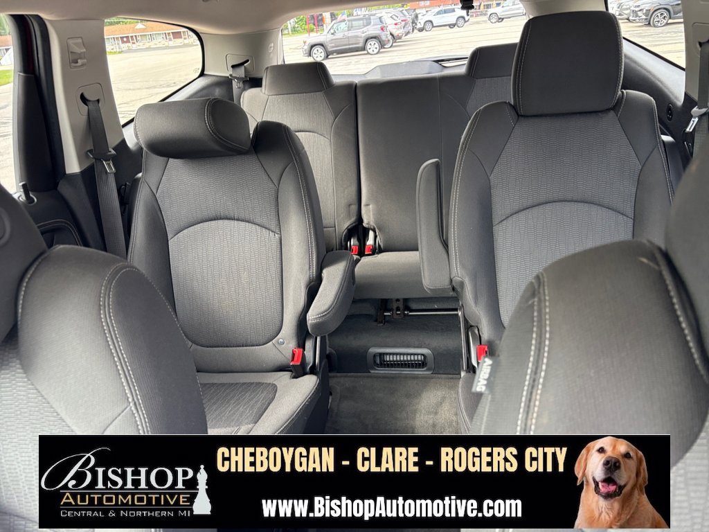 2016 Chevrolet Traverse 1LT photo 26