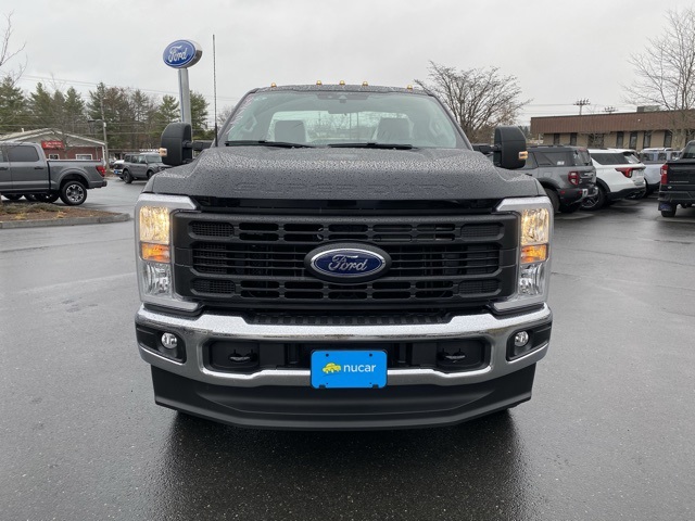 2026 Ford F-250 photo 2