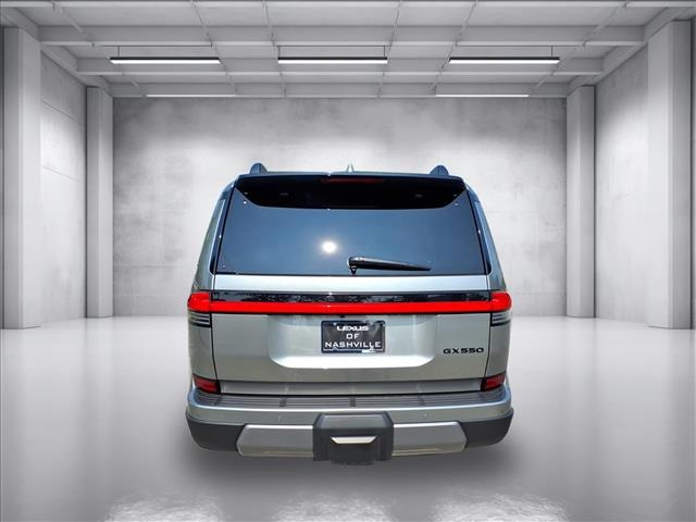 2024 Lexus GX 550 Overtrail photo 2