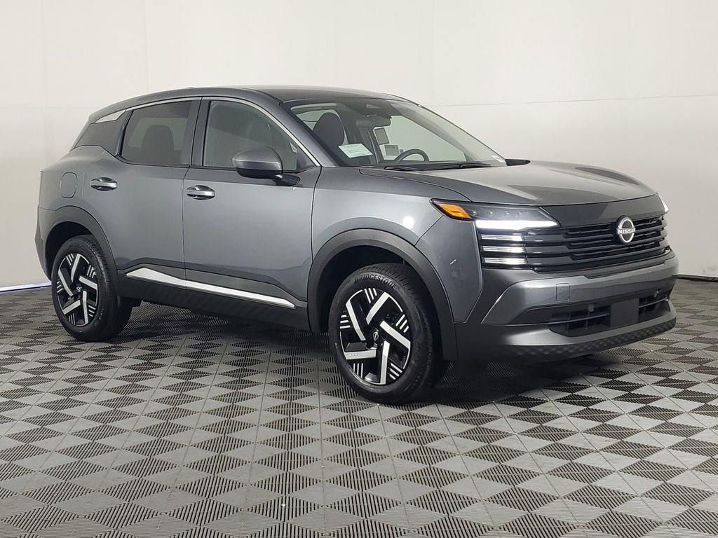 2025 Nissan Kicks SV photo 2