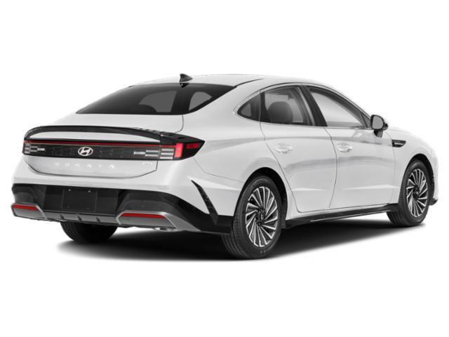 2025 Hyundai Sonata Hybrid SEL photo 2
