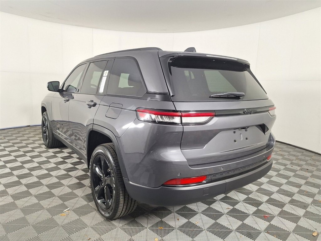 2025 Jeep Grand Cherokee Altitude X photo 5