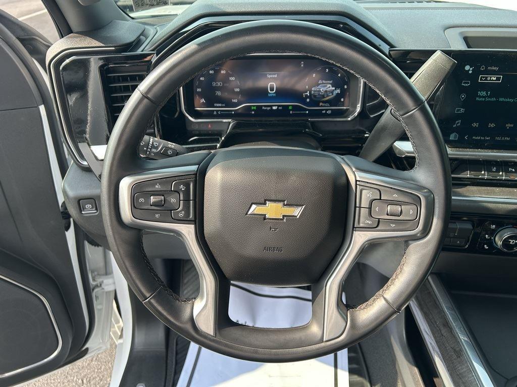 2024 Chevrolet Silverado 2500HD LTZ photo 16