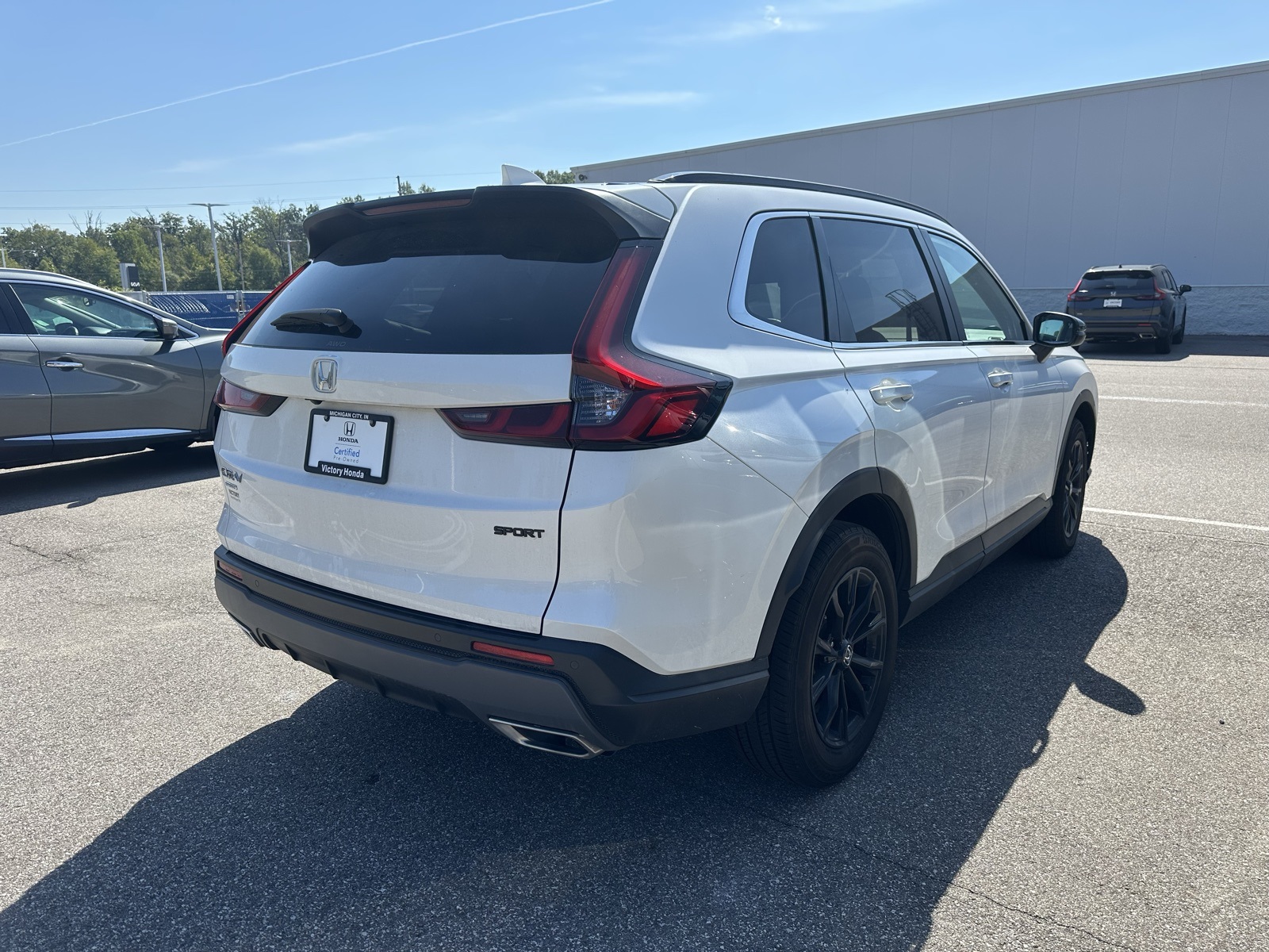 2025 Honda CR-V Hybrid Sport-L photo 5