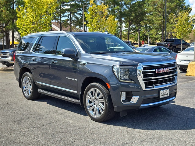 2021 Gmc Yukon SLT photo 4