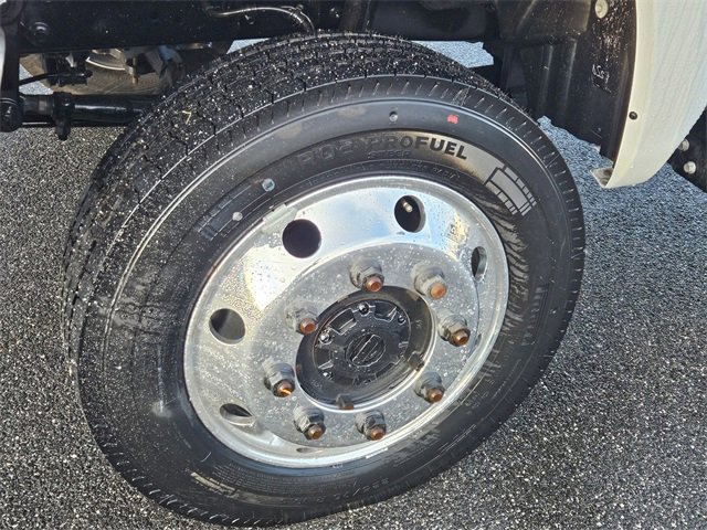 2024 Chevrolet Silverado 6500HD Work Truck photo 10