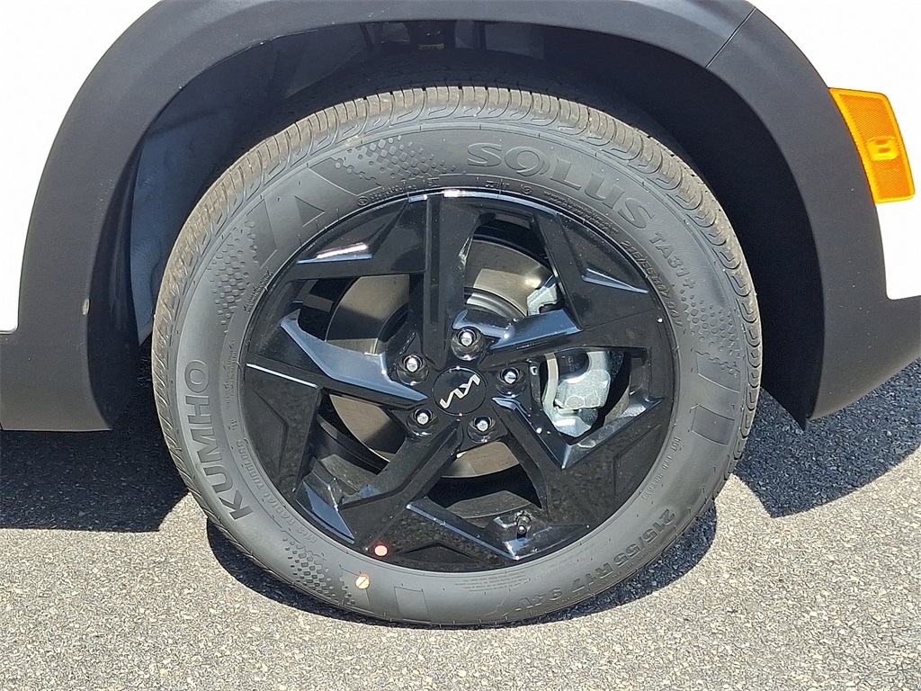 2026 Kia Seltos EX photo 4