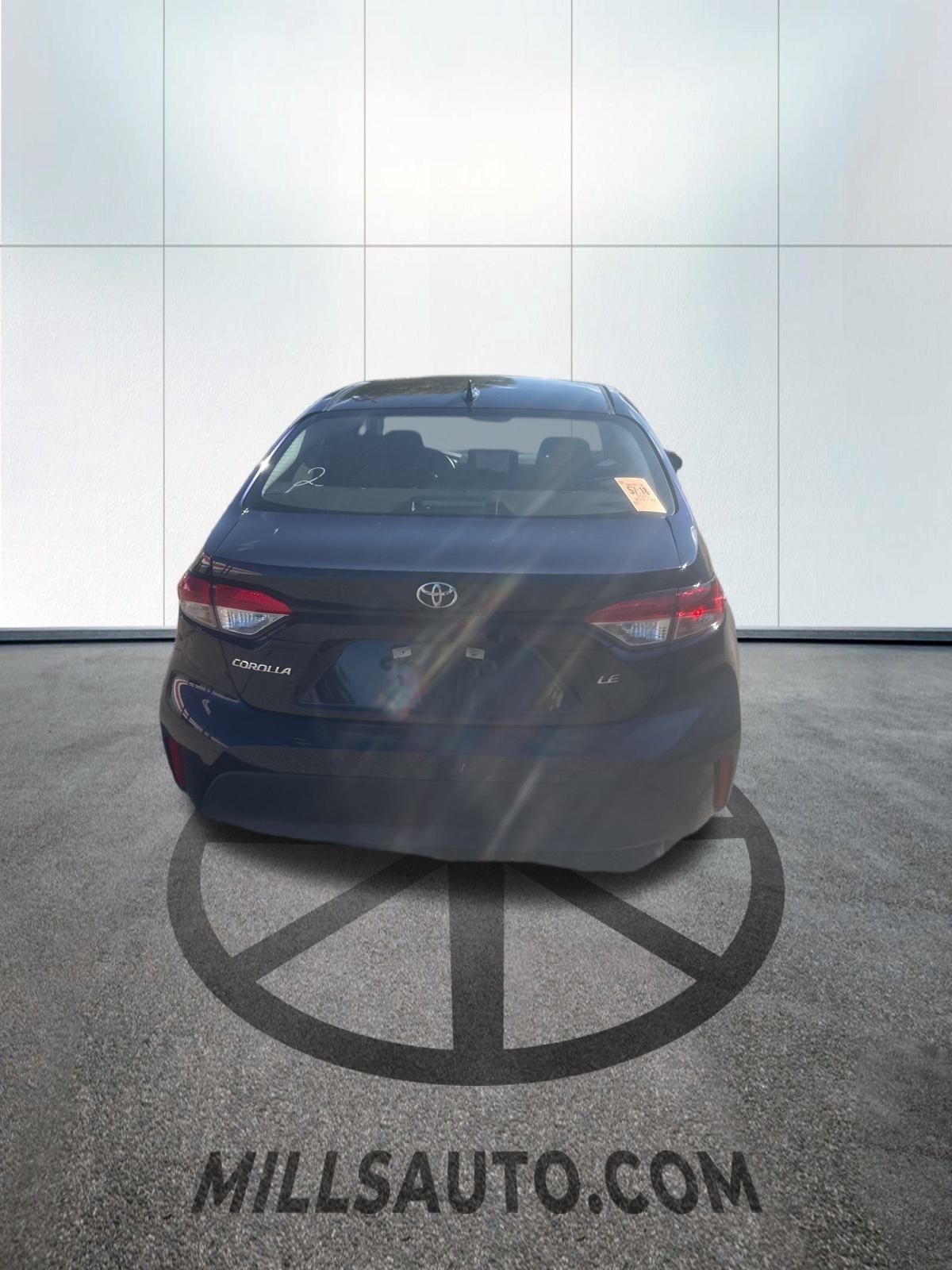 2025 Toyota Corolla LE photo 5