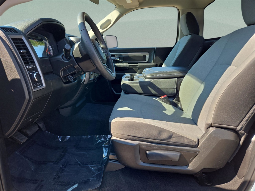 2022 Ram 1500 Classic Tradesman photo 14