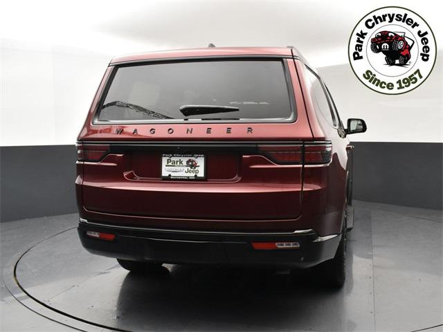 2025 Jeep Wagoneer Carbide photo 3