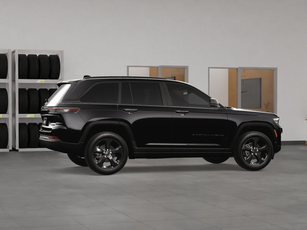 2025 Jeep Grand Cherokee Limited photo 5