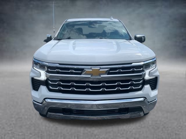 2023 Chevrolet Silverado 1500 LTZ photo 2