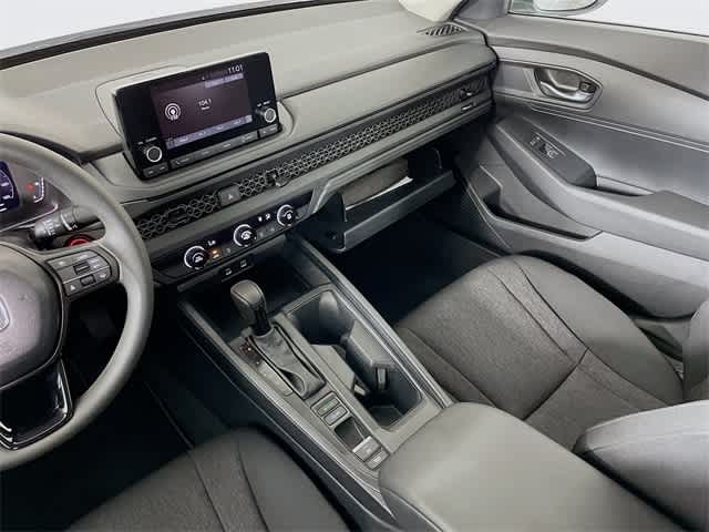 2025 Honda Accord LX photo 23