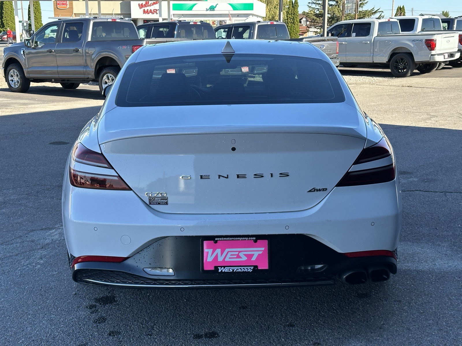 2023 Genesis G70 Sport Prestige 2.0T photo 4