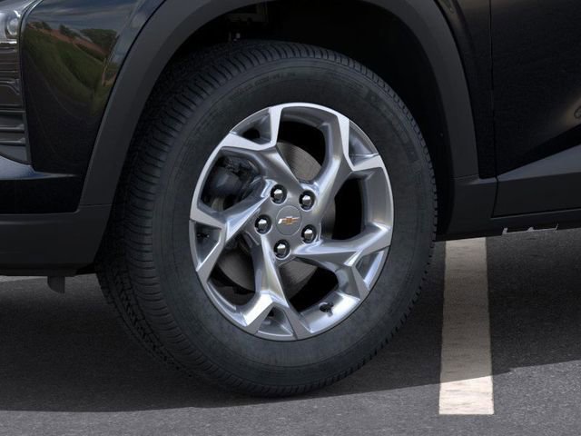 2026 Chevrolet Trax LS photo 4