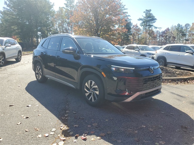 2026 Volkswagen Tiguan S photo 2