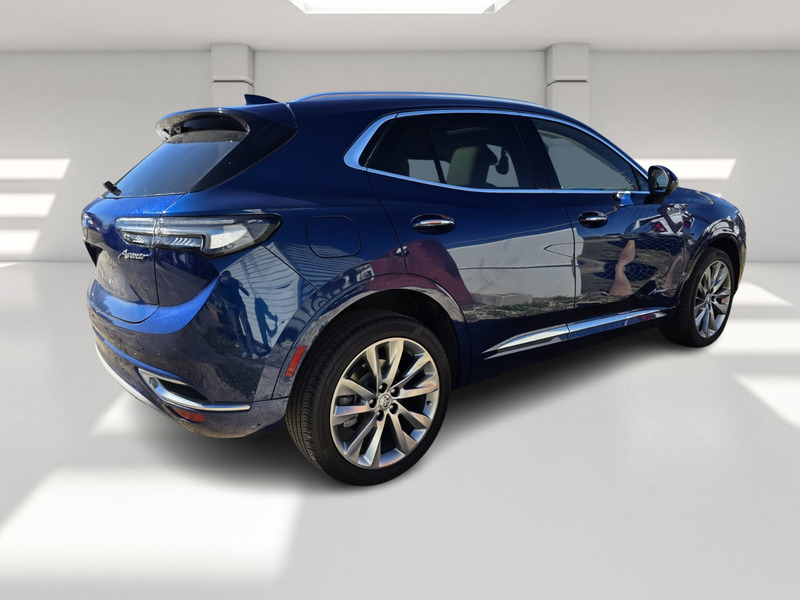 2023 Buick Envision Avenir photo 3