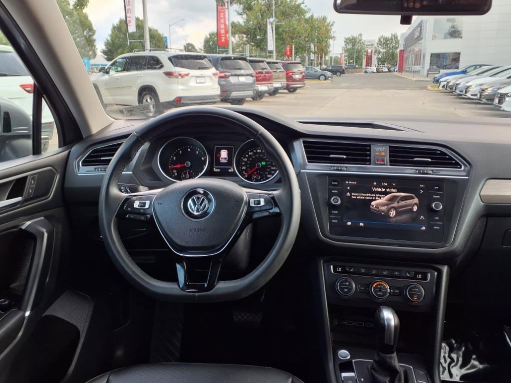 2020 Volkswagen Tiguan SE photo 10