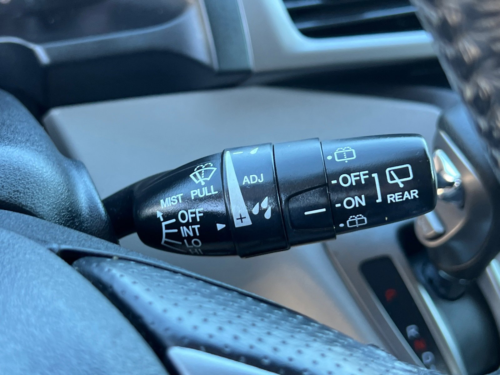 2015 Honda Odyssey EX-L photo 35