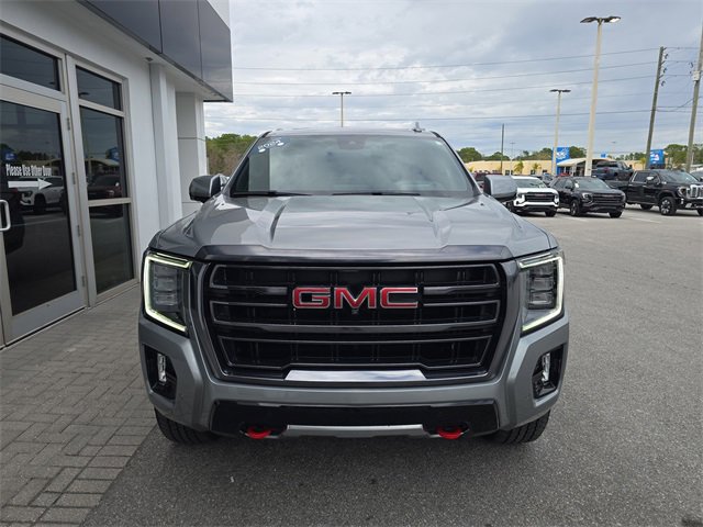 2024 Gmc Yukon XL AT4 photo 2