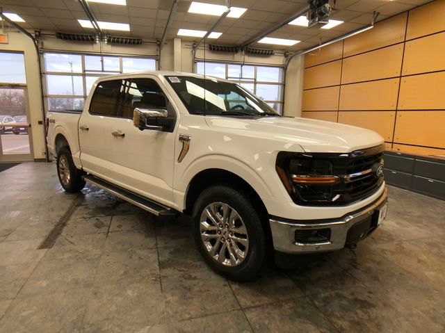 2025 Ford F-150 XLT photo 2