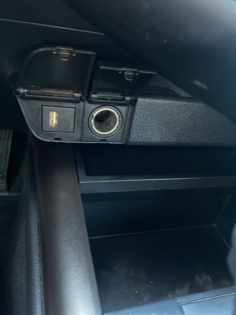 2024 Toyota Camry SE photo 24
