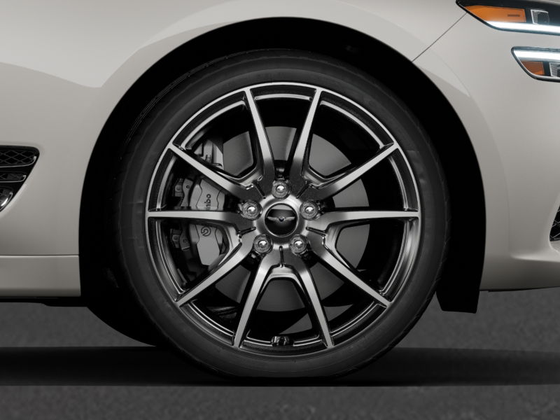 2026 Genesis G70 2.5T AWD photo 8