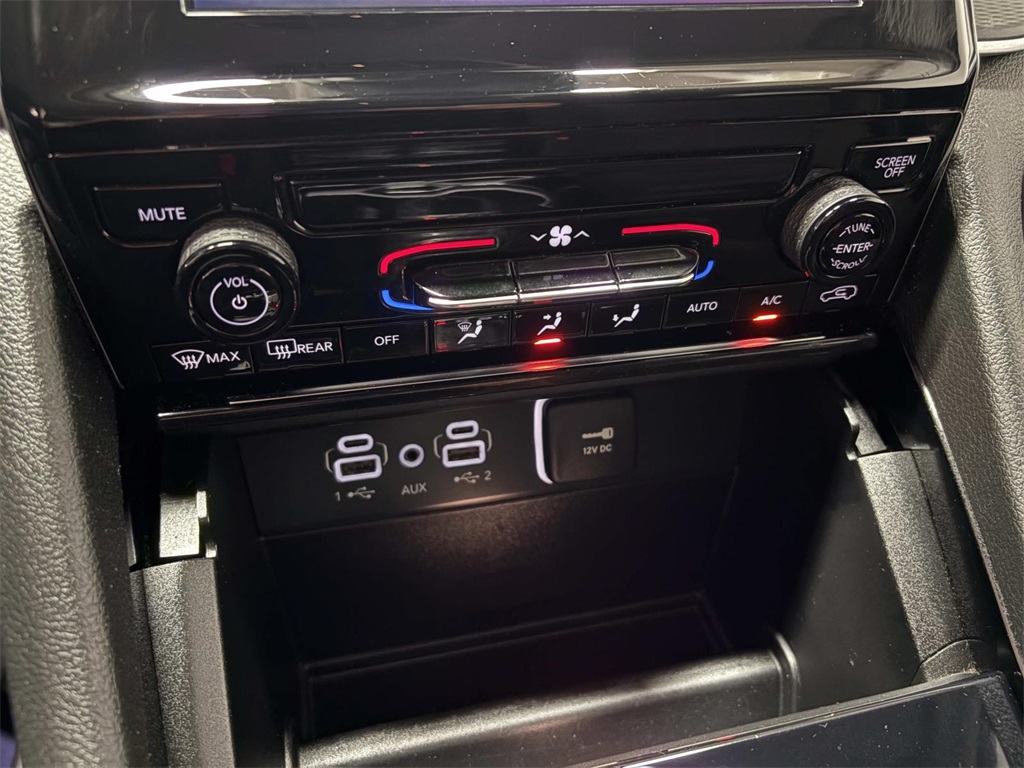 2023 Jeep Grand Cherokee Laredo photo 28