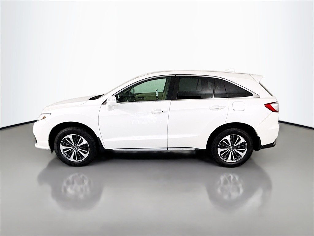 2017 Acura RDX Advance photo 2
