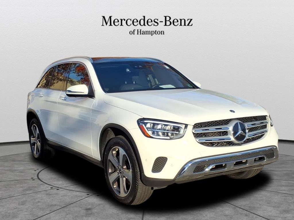 2022 Mercedes-Benz GLC GLC300's photo