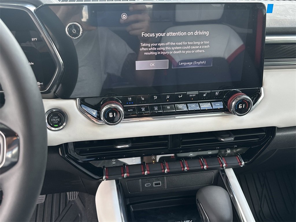 2026 Gmc Canyon AT4X photo 21