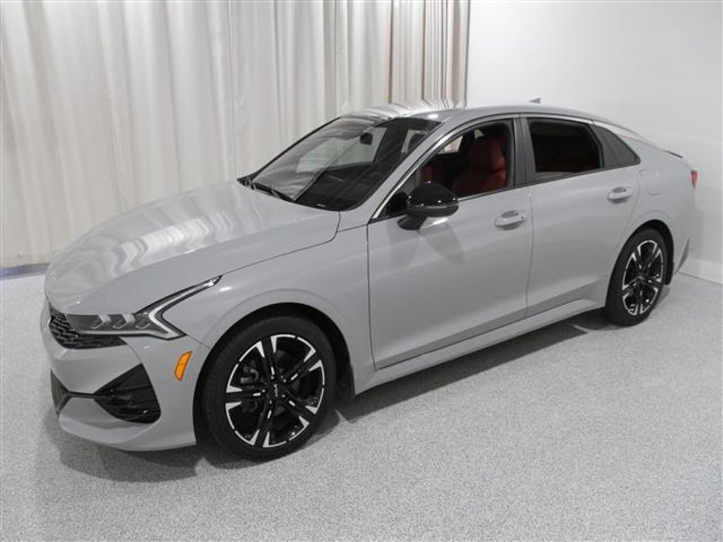2023 Kia K5 GT-Line photo 3