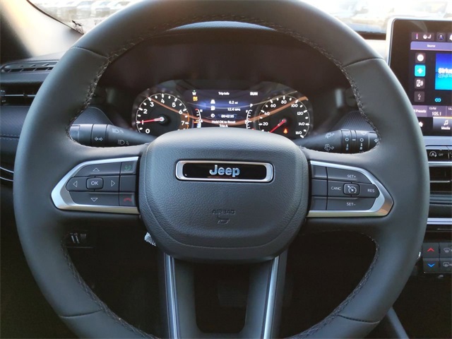 2026 Jeep Compass Latitude Altitude photo 20