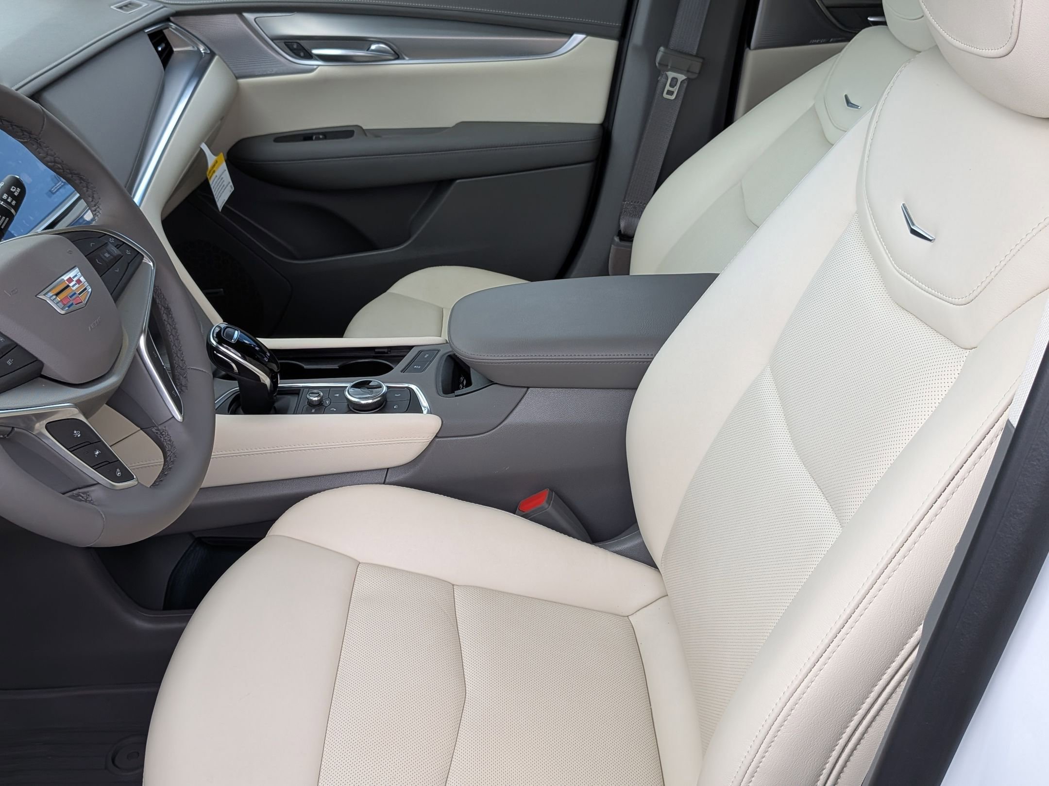 2025 Cadillac XT5 Premium Luxury photo 15
