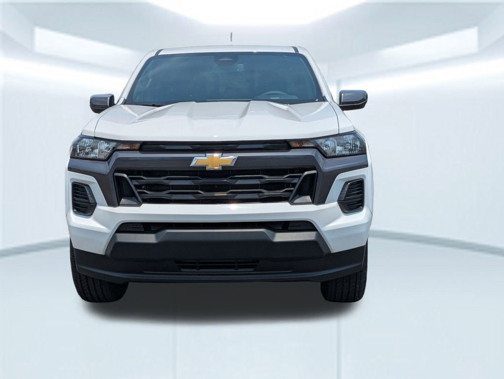 2025 Chevrolet Colorado Work Truck LT photo 8