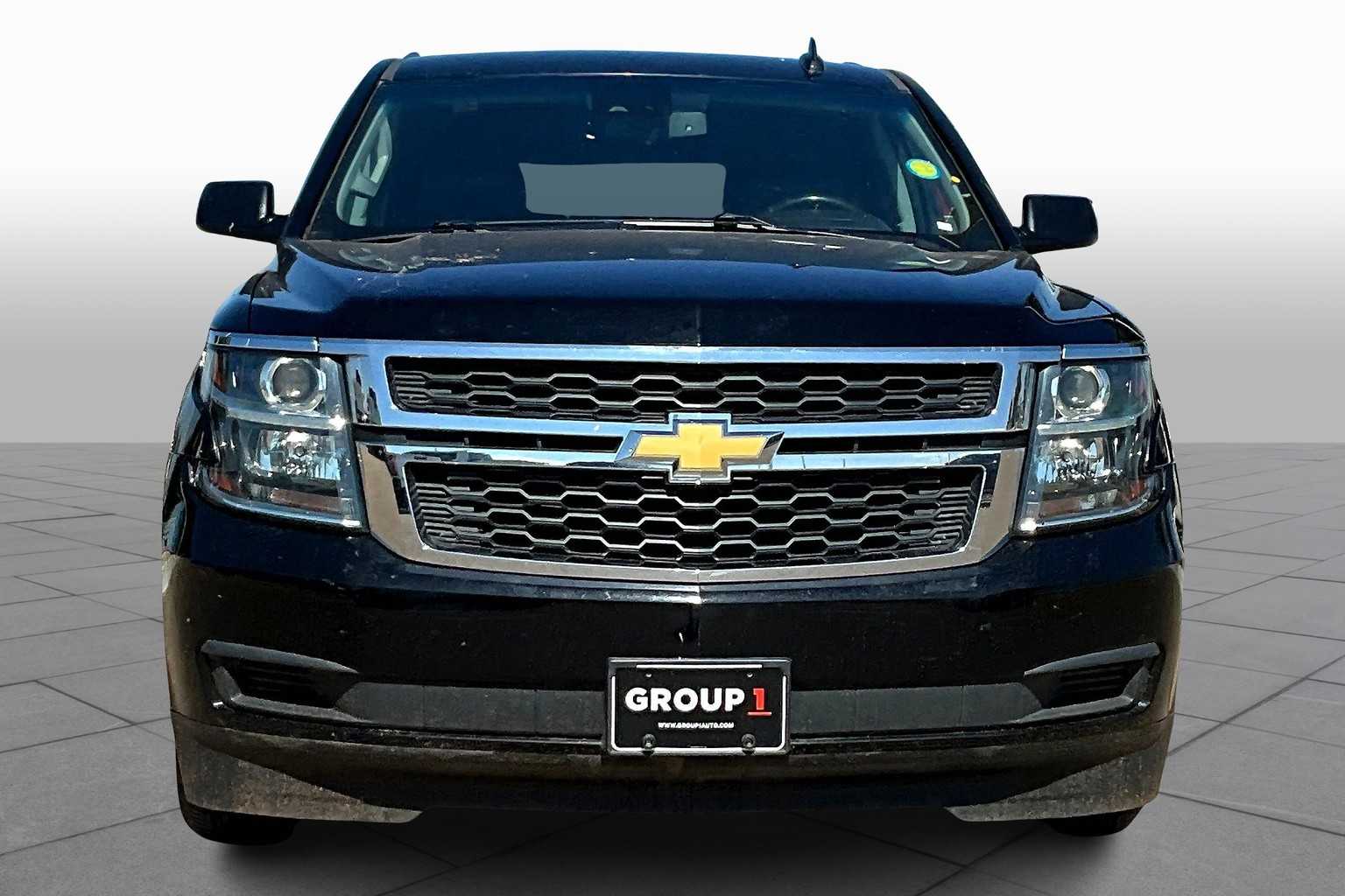 2020 Chevrolet Tahoe LT photo 2